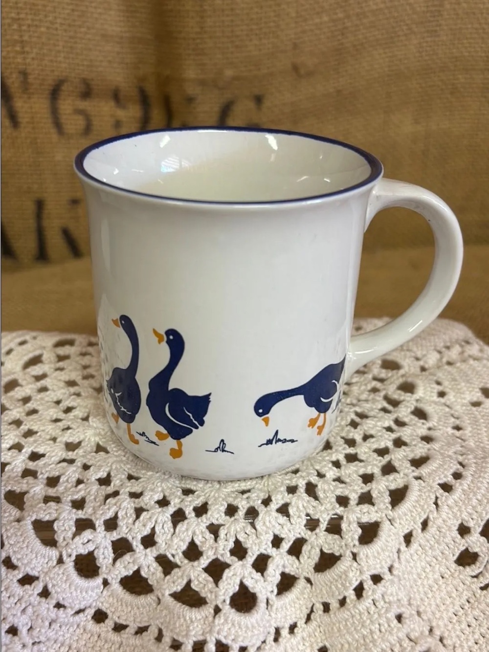 Mug • Geese Goose Vintage Mug white with blue trim